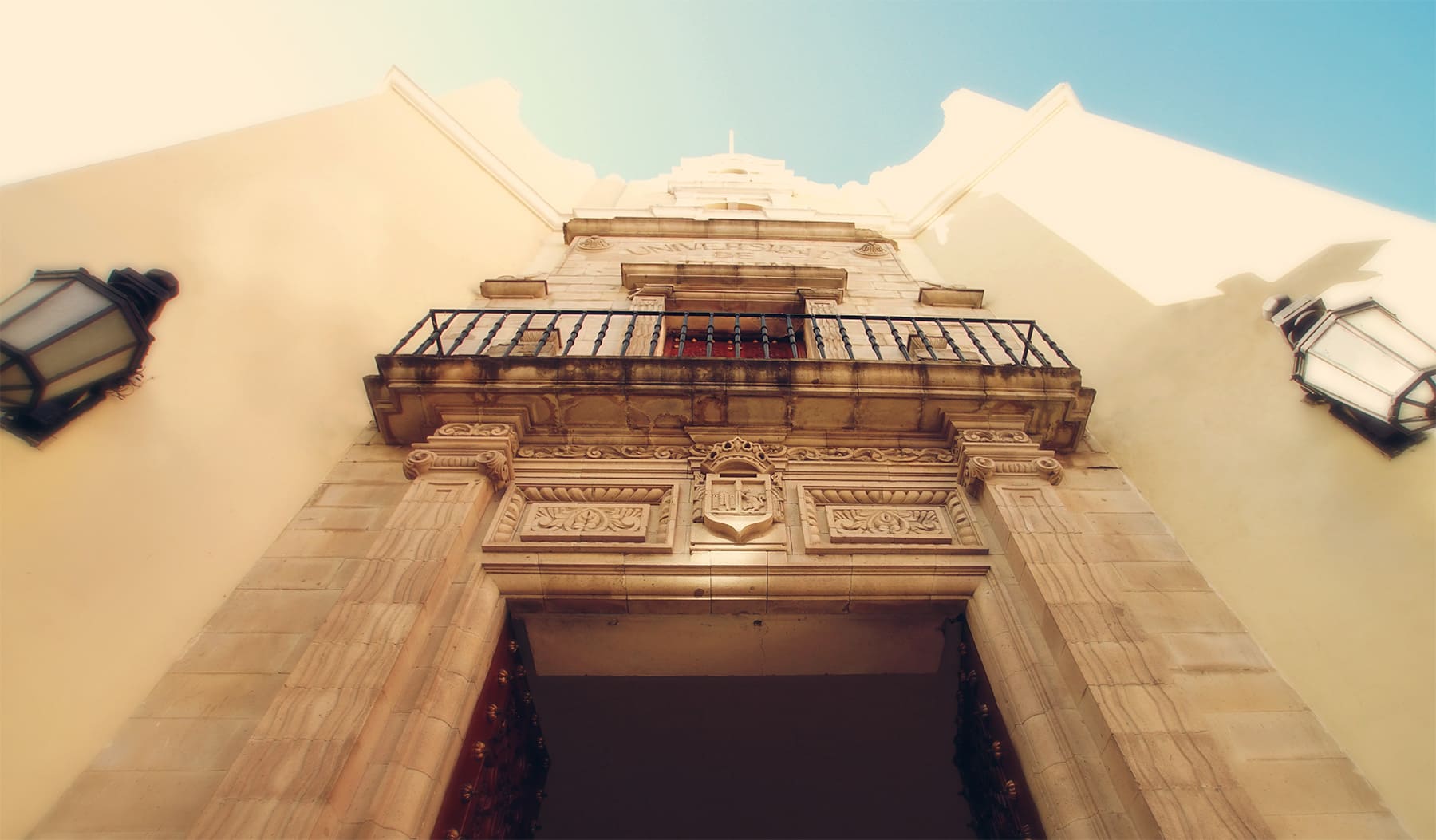 Universidad Autónoma de Yucatán · Twitter