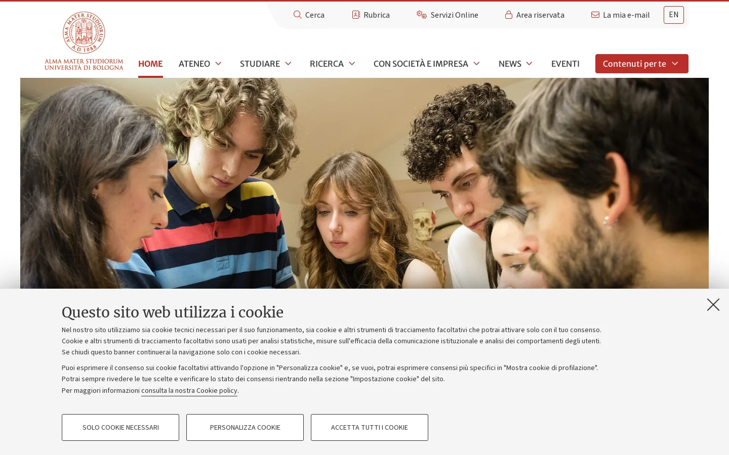 Università di Bologna 首页截图