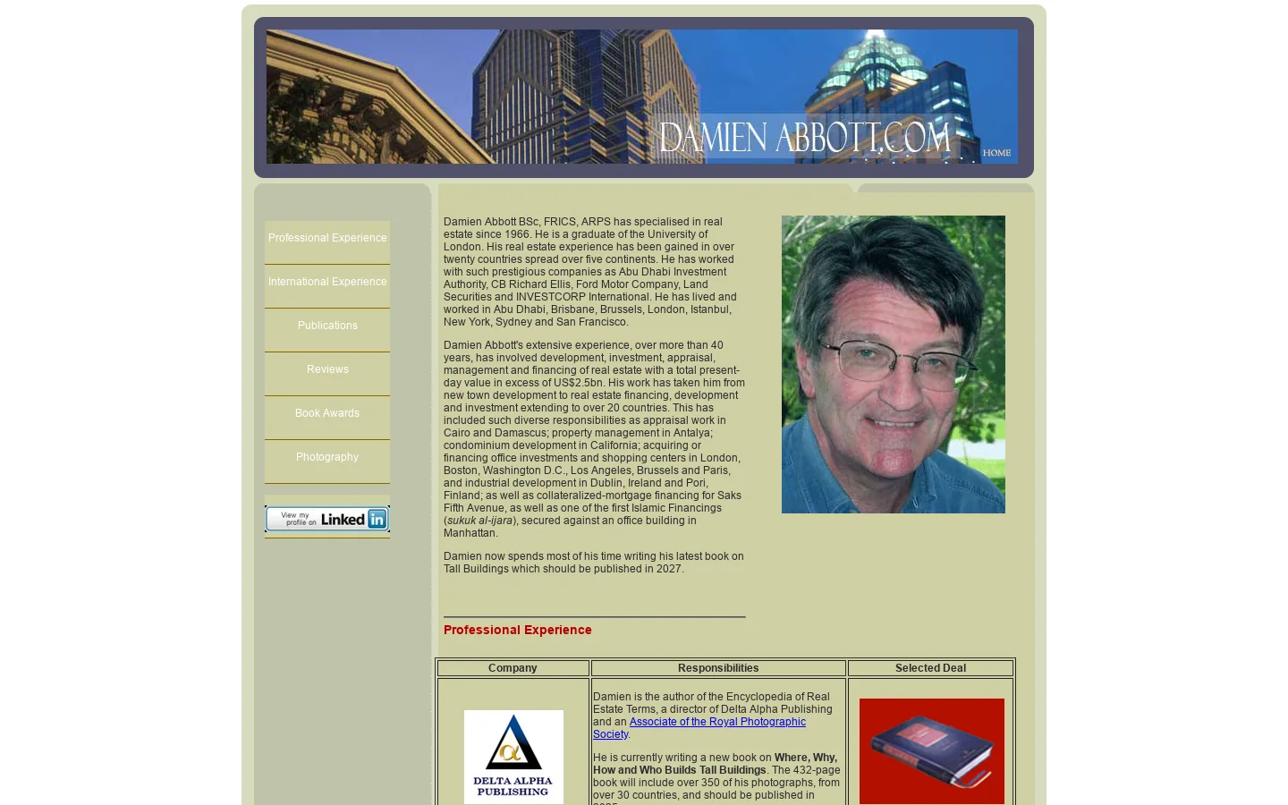 Damien Abbott 首页截图