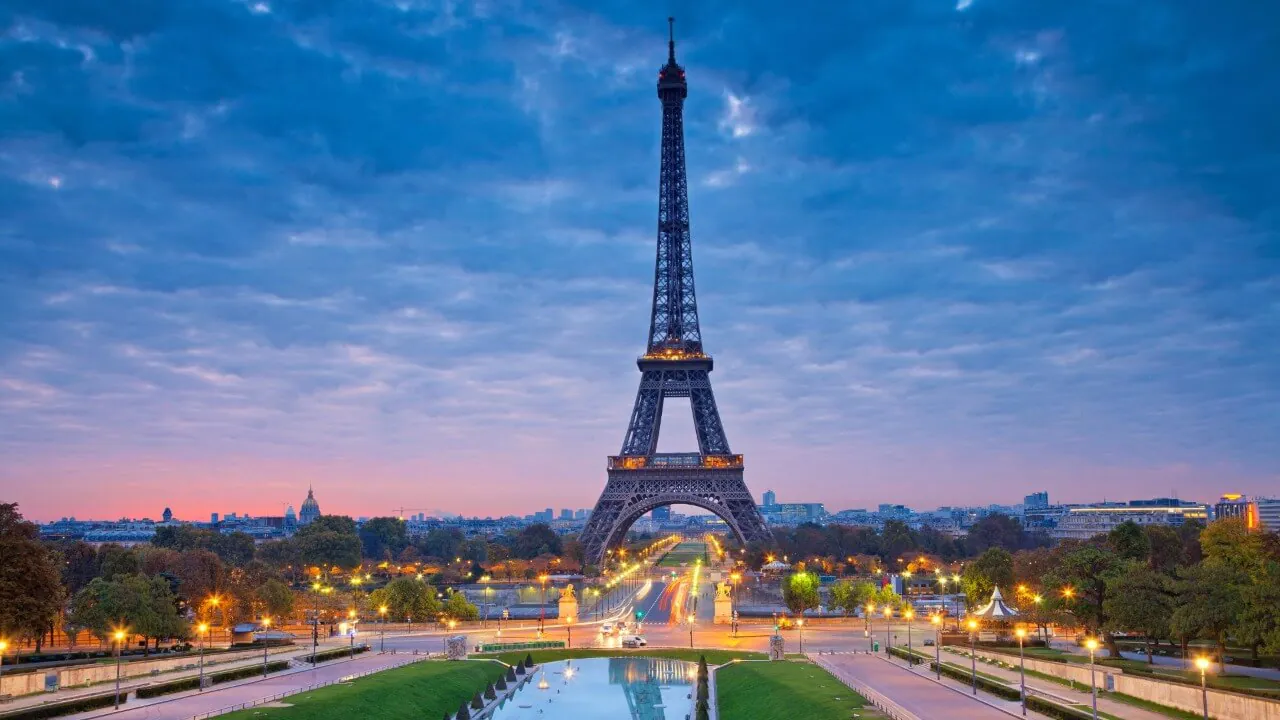 Learn French in Paris, France. French courses with Lutece Langue · Twitter