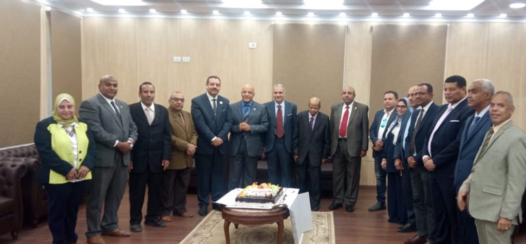 الرئيسية - · Twitter