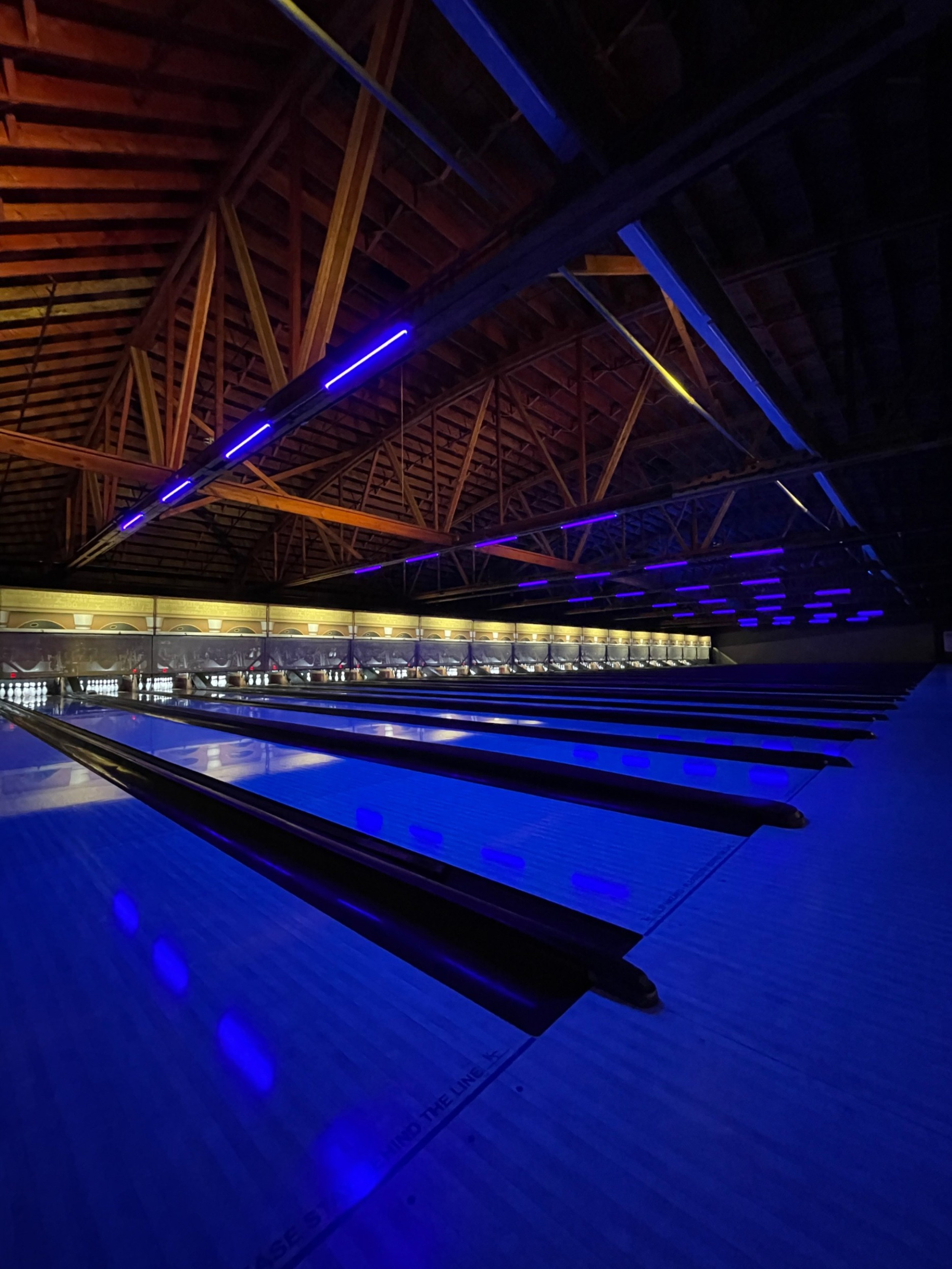 Bowling | Suburbanite Bowl | Westmont · Twitter