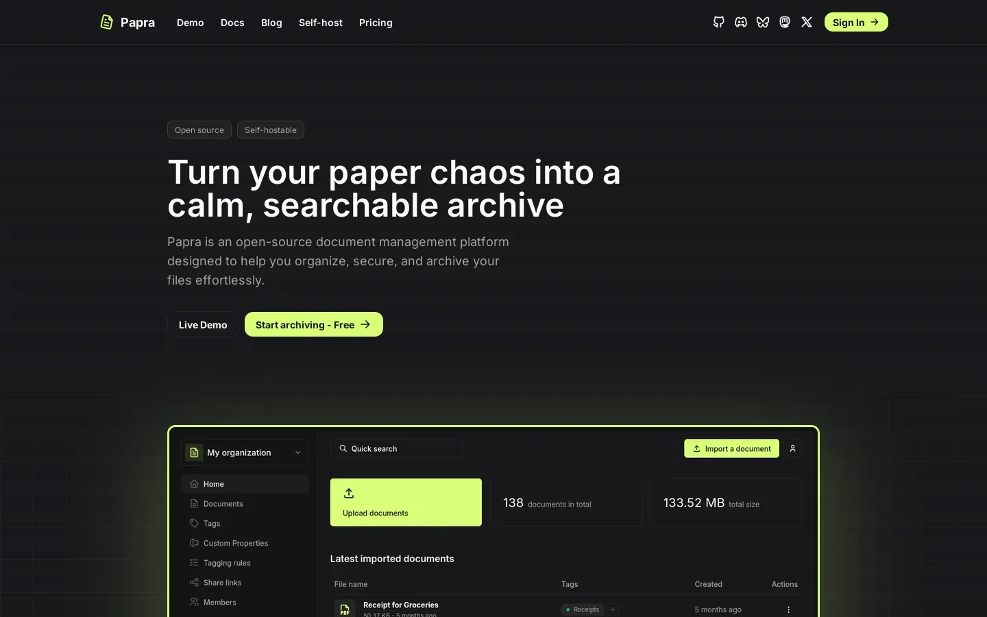 Papra Homepage screenshot