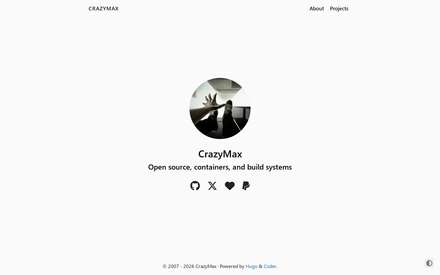 CrazyMax Homepage screenshot
